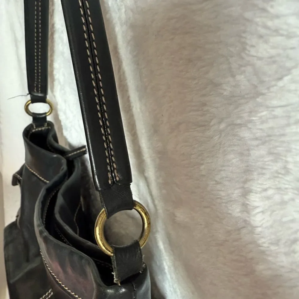 Fossil Vintage Leather Shoulder Bag